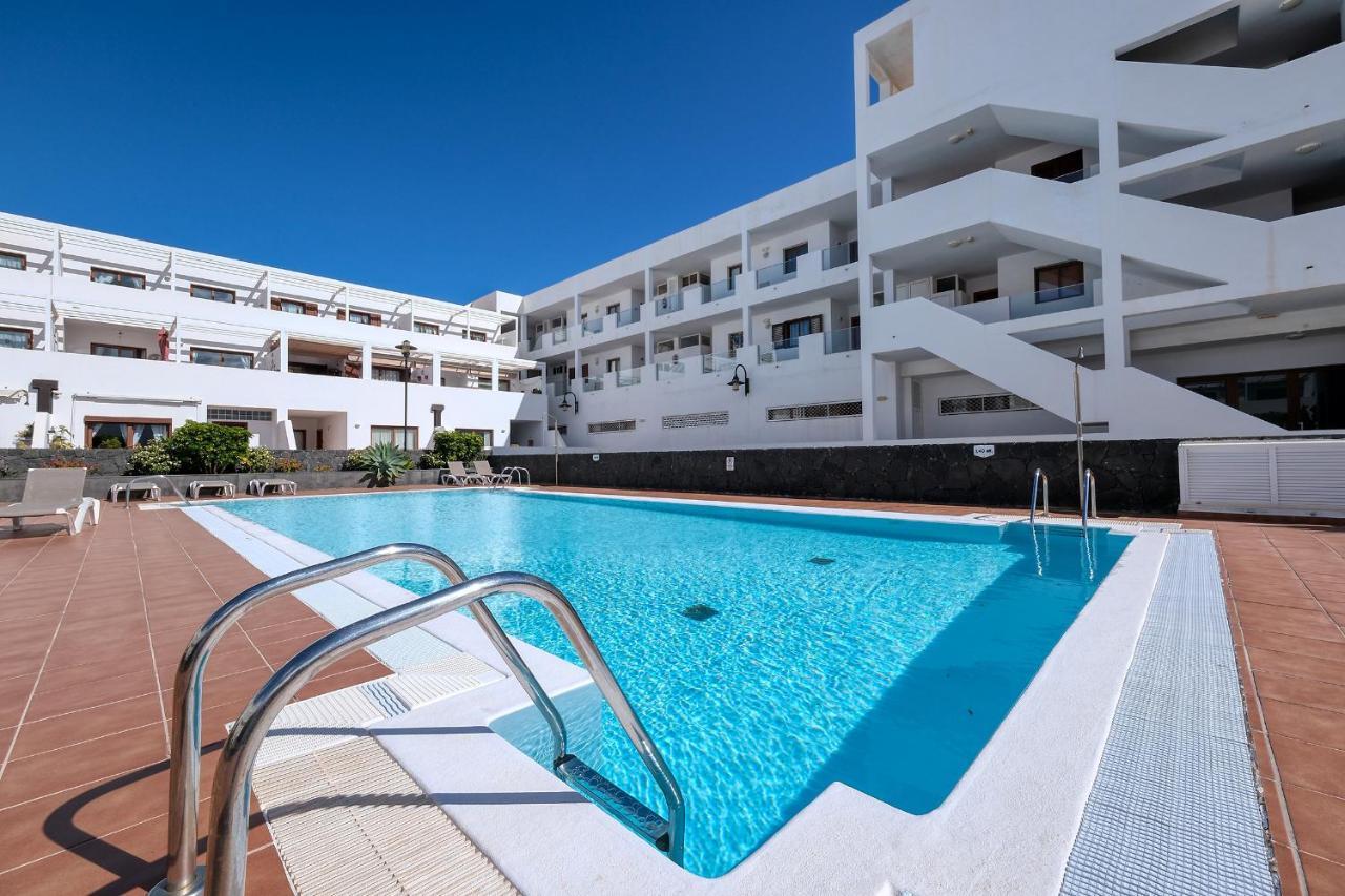 Villa Casa Elin-Shared Pool, Fast Wifi Costa Teguise Exterior foto